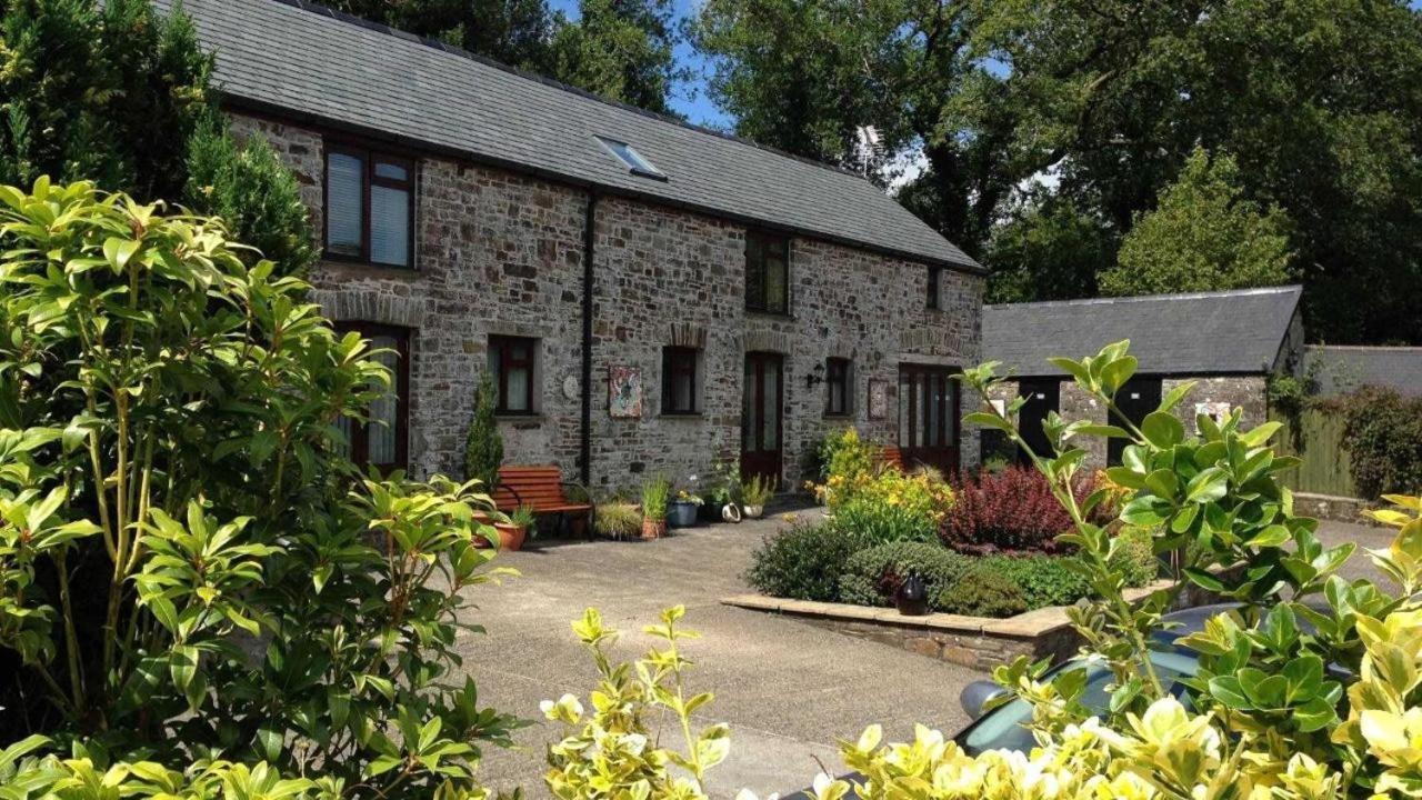 Petrock Holiday Cottages Newton Saint Petrock Eksteriør bilde
